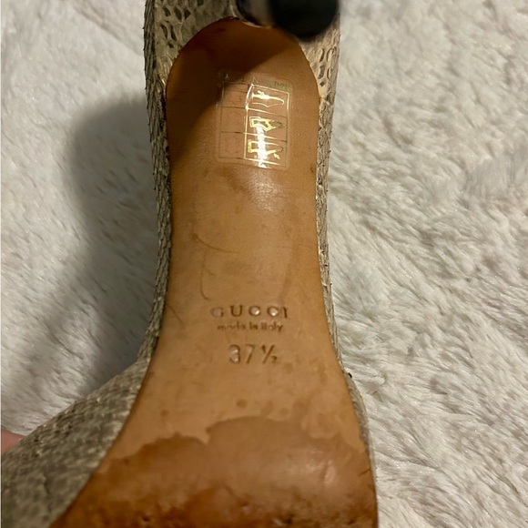 Gucci Light Cream/Tan Python Bamboo Heel - Picture 4 of 4